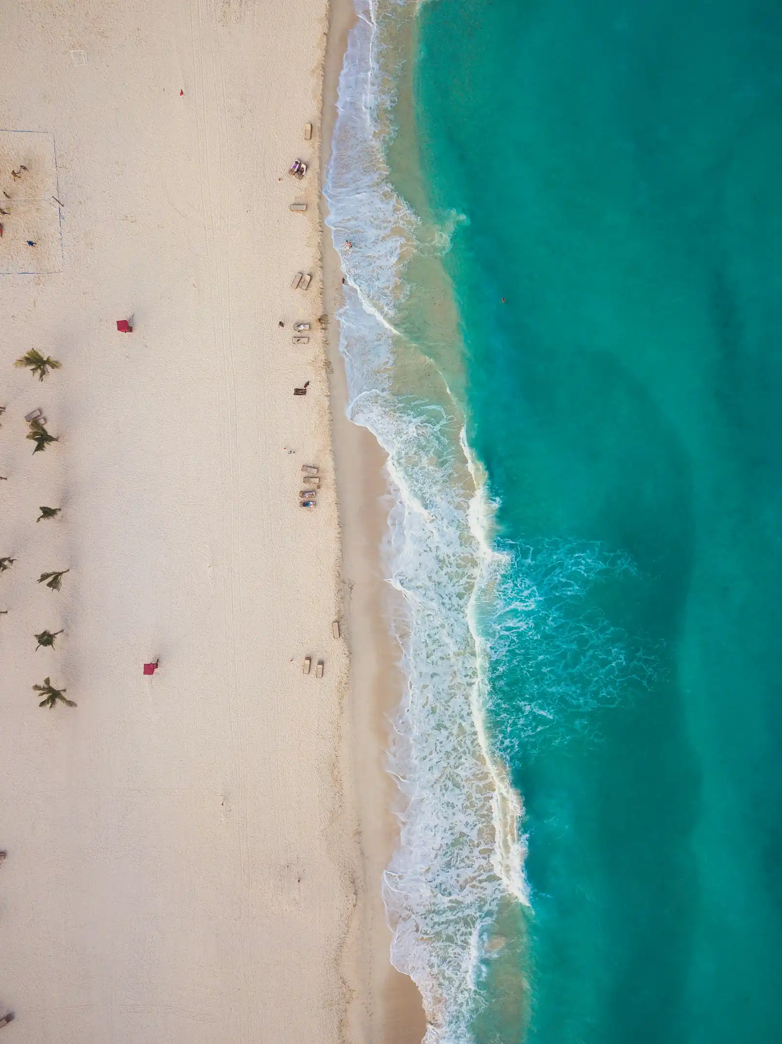 Vista aérea do mar do Caribe em Cancún